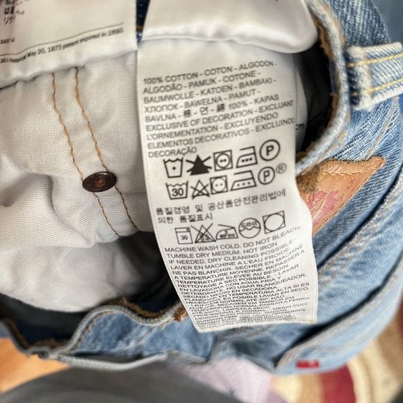 Levis 501 Jeans Embroidred Rose Distressed Sz 25 Straight Tapered - Picture 7 of 8